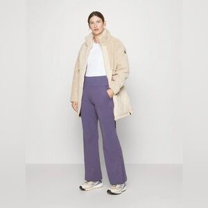 ATHLETA | VENICE FLARE HIGH RISE WIDE LEG PANT IN NIGHTFALL PURPLE MEDIUM